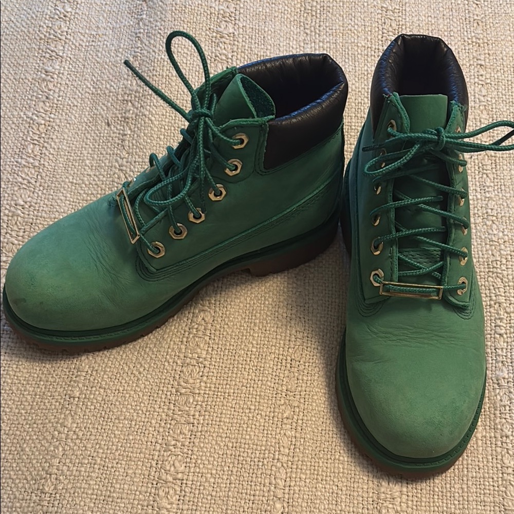 Kids Timberland Leather Youth Boots Size 1.5